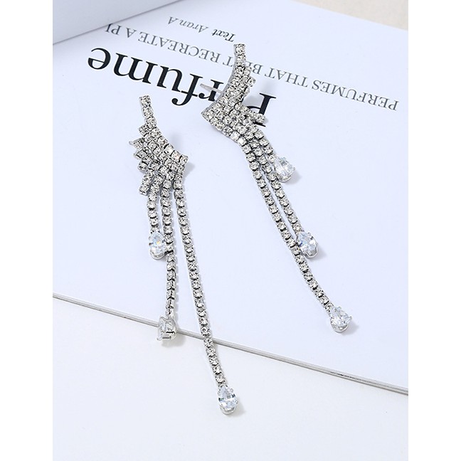 LRC Anting Tusuk Fashion Silver Rhinestone Tassel Earrings F33181