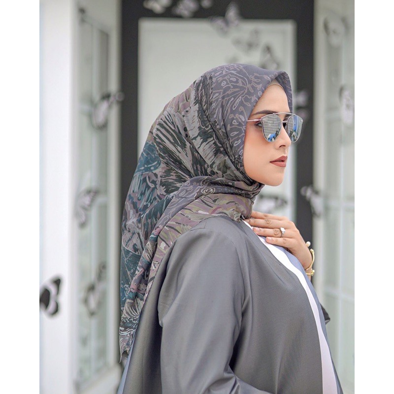 READY STOCK FARSHA SERIES STONE BY BUTTONSCARVES