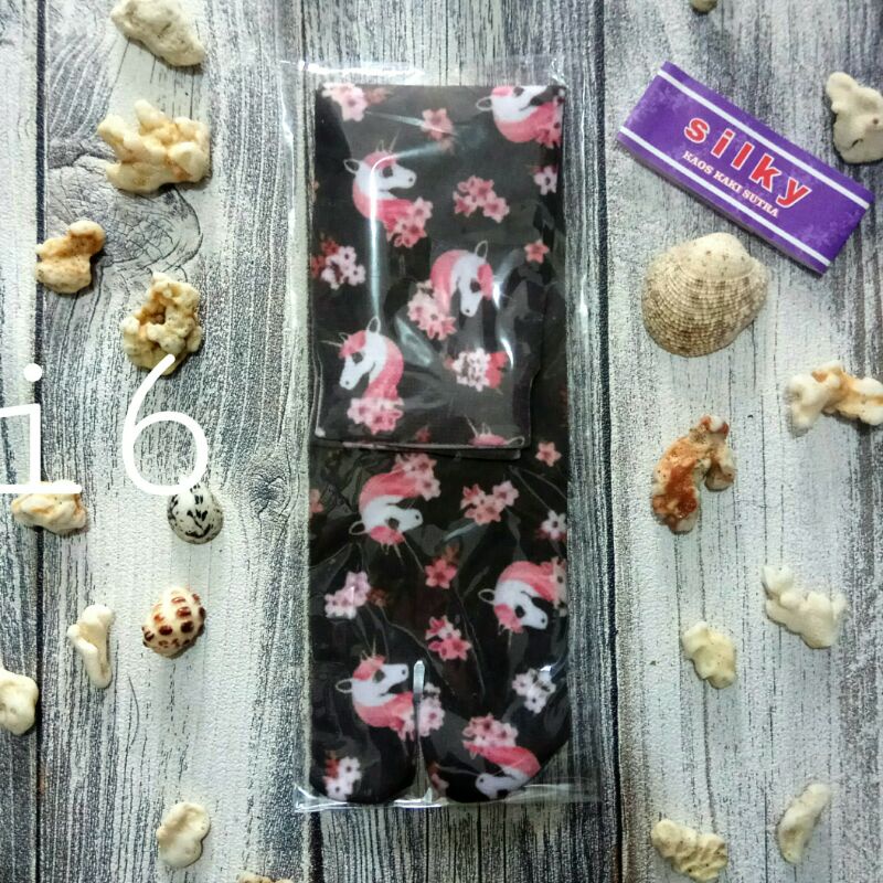 KAOSKAKI PRINTING MUSLIMAH i6