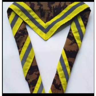 scraf pramuka loreng lis menyala-Kuning