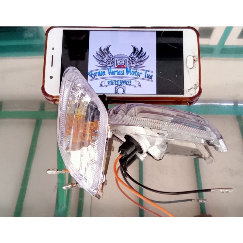 lampu sein sen depan Fizr F1Zr Vega r 2004