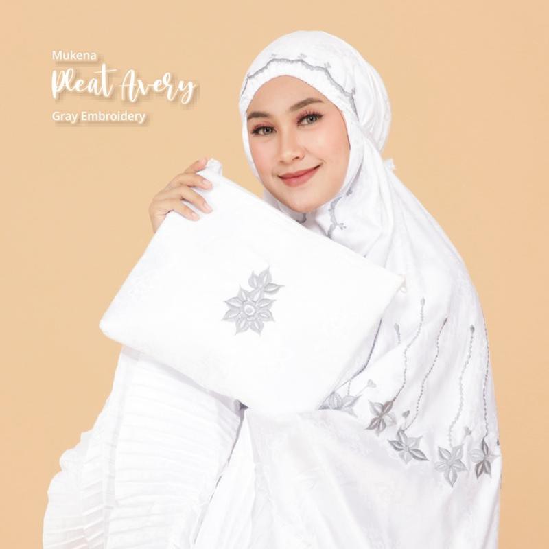 Mukena Semi Sutra Doff Dewasa Motif Avery Cantik Elegan Pleat Bunga Mewah