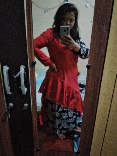 Maura Couple - Sania Ruffle Batik Couple