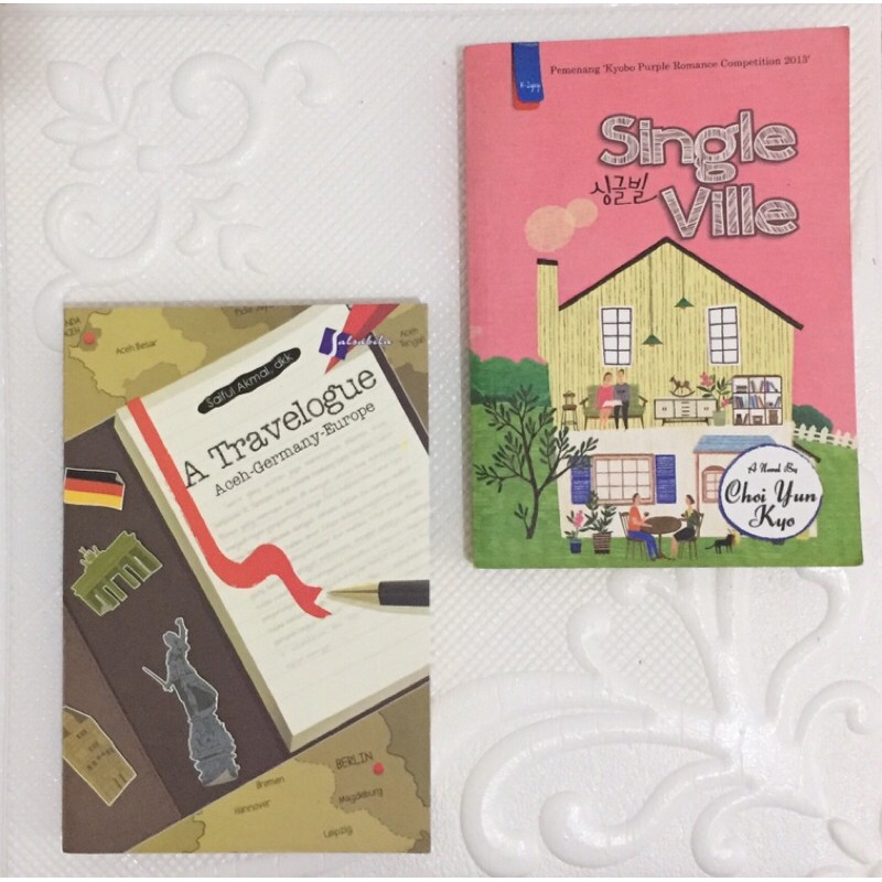 Paket 2 Buku : Single Ville dan Travelogue