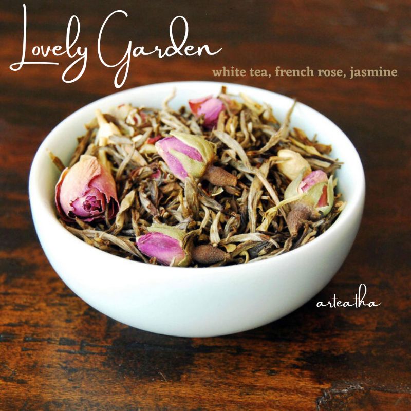 

Lovely Garden (white tea,jasmine,french rose)