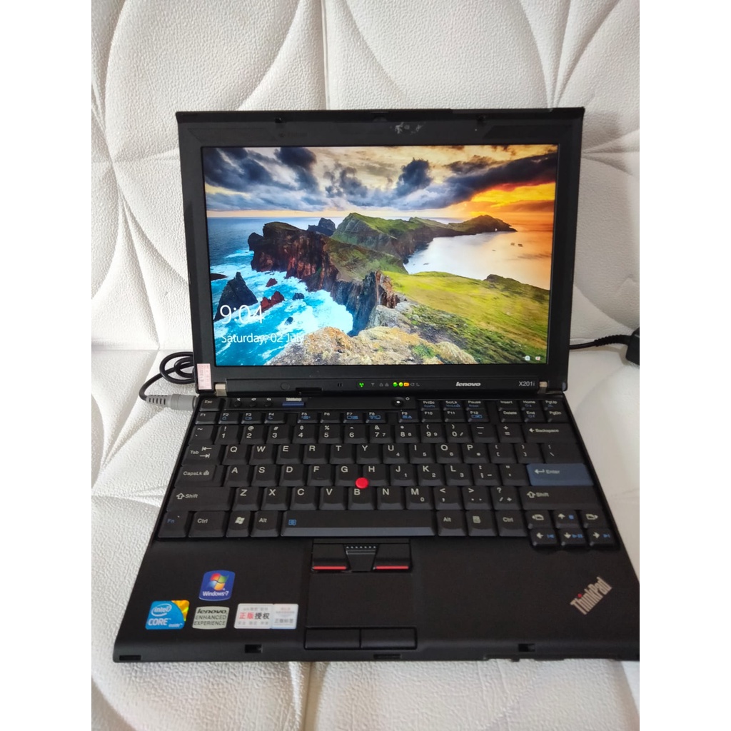 LAPTOP LENOVO THINKPAD X201 CORE i3 12inch SLIM [FREE TAS MOUSE] - Hitam