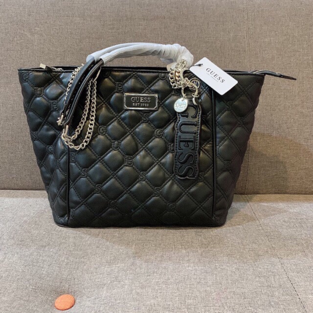 Guess lolli quilted tote bag