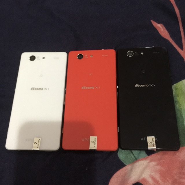 Sony Z3 Compact ram 2Gb memori 16 murah ori hp only ya mulus