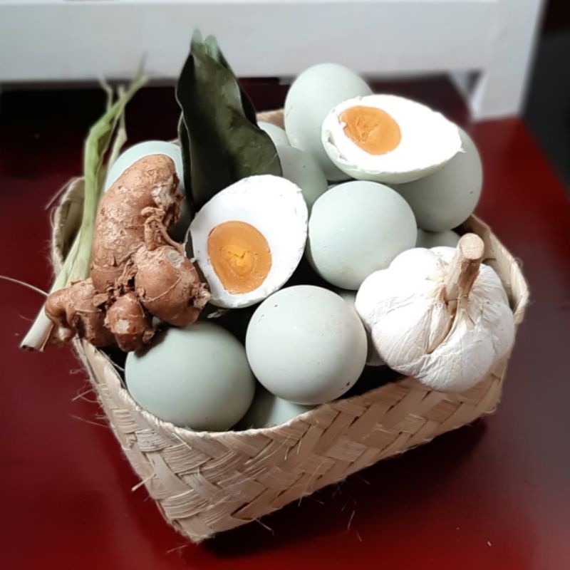 

Telor Asin Mateng ( 10 butir )