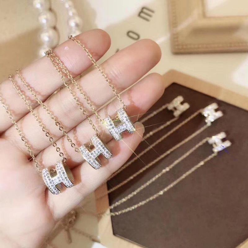 kalung wanita titanium asli anti karat model huruf H