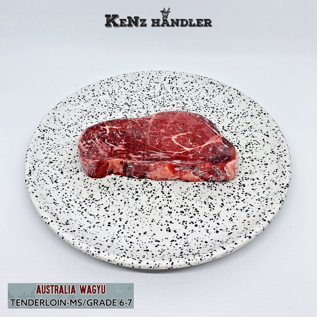 

AUS WAGYU TENDERLOIN GRADE MS 6-7 +/- 200gr. at KeNz Händler Grab/Gojek DELIVERY Only