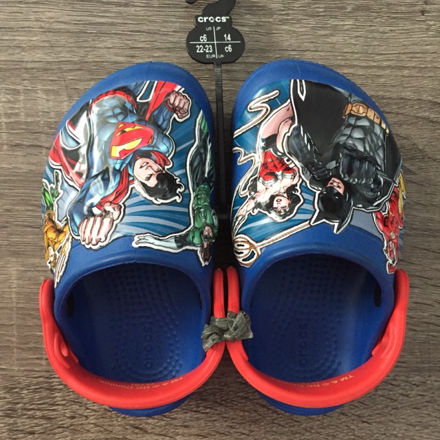 Crocs Original Justice League Sendal Lampu Anak Laki-laki