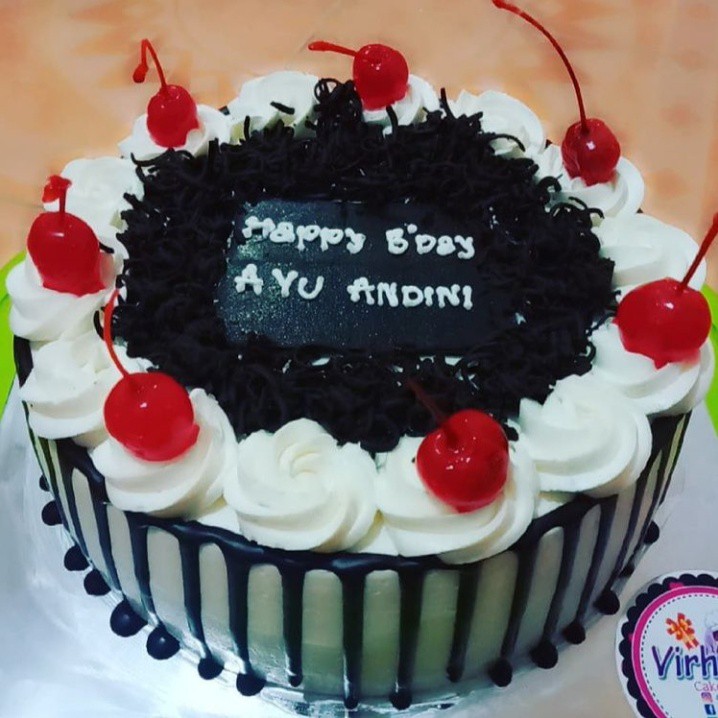

Kue ulang tahun