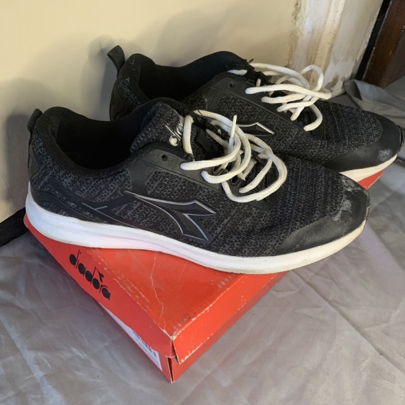 ORIGINAL SEPATU DIADORA HACKER(W) Size 40 BLACK WHITE RUNNING LARI