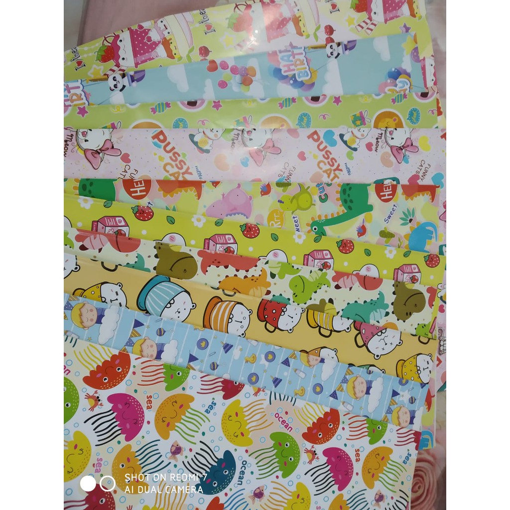 

KERTAS KADO / BUNGKUS KADO / KADO ULANG TAHUN / HAPPY BIRTHDAY