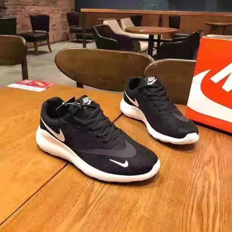 Mainland Sepatu Sneakers Pria Sepatu Sekolah Cowok Running Shoes Nike Air Max AIR06