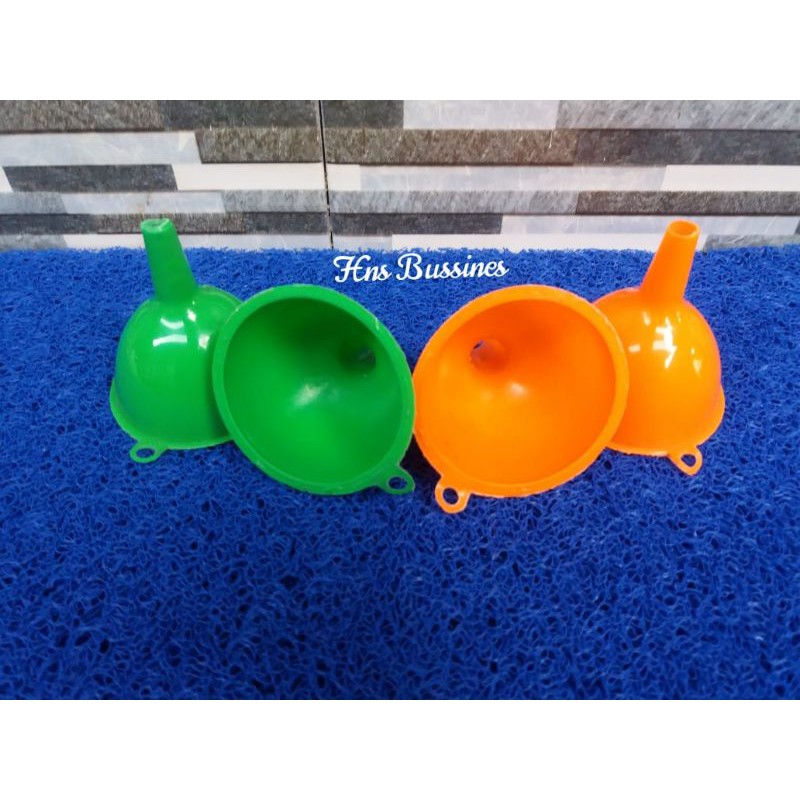 Carat corong minyak air kecil serbaguna mini bahan plastik Carat corong minyak air kecil serbaguna mini bahan plastik