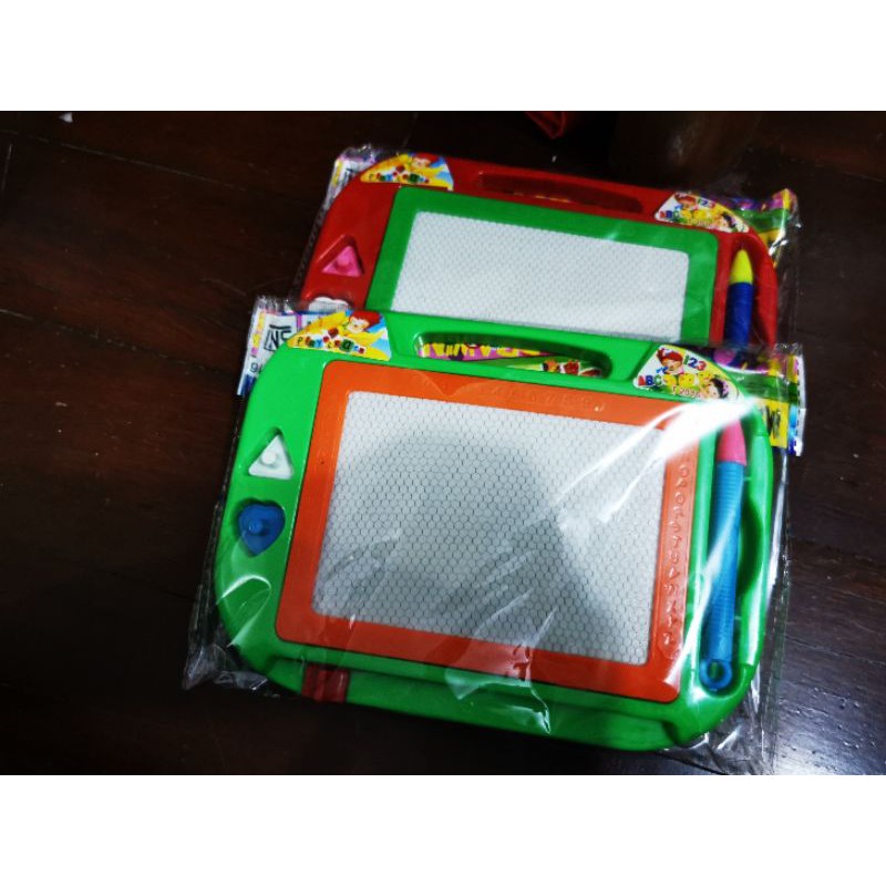 mainan Papan tulis magnet drawing board magic edukasi hapus