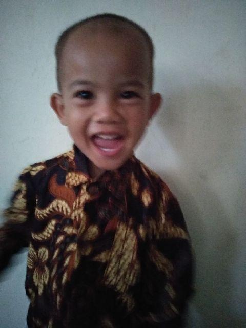 Kemeja Batik Anak Lengan Panjang