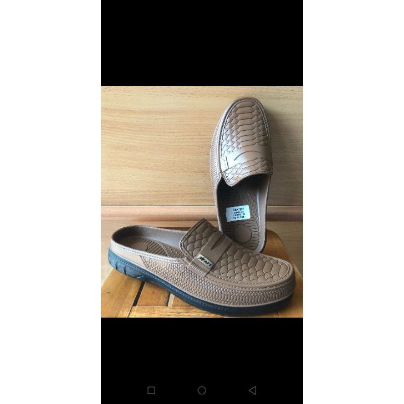 Sepatu Slop Pria Dewasa ATT