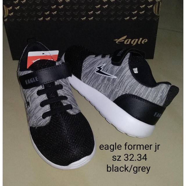 Sepatu eagle anak
