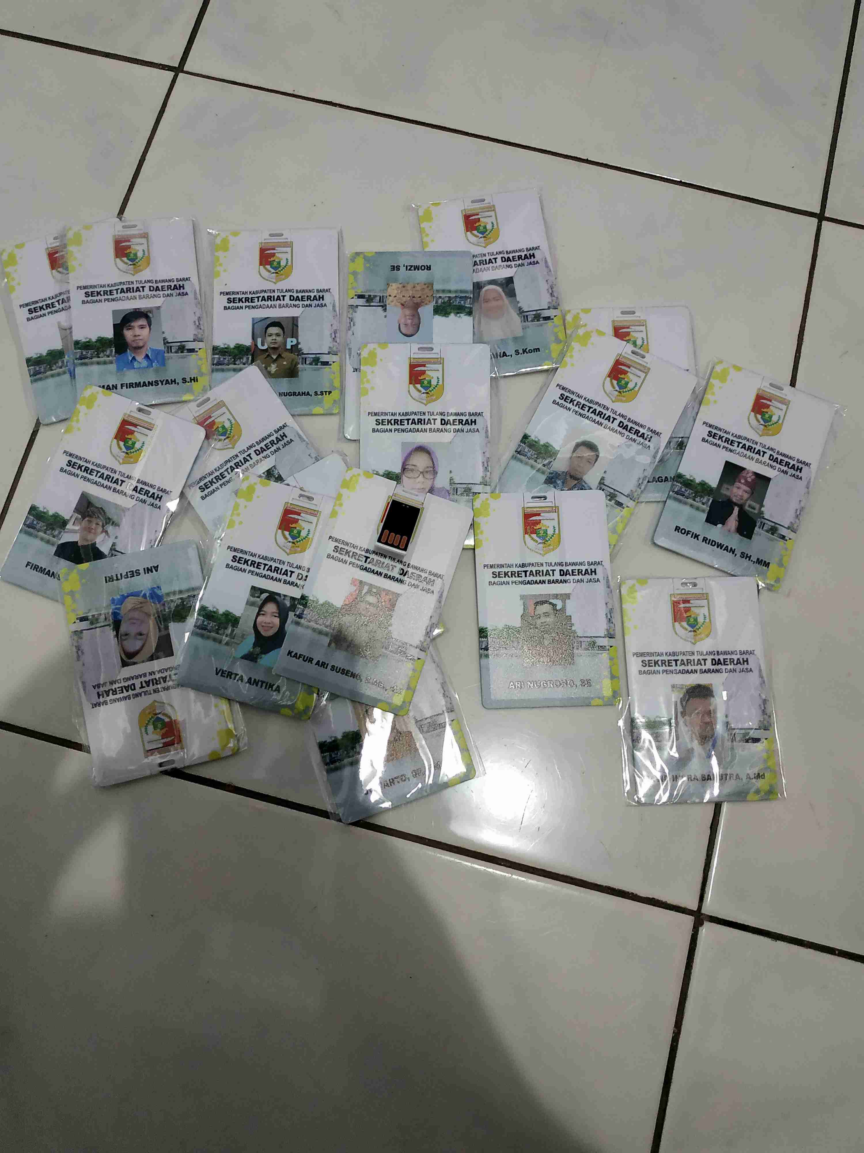 Tambahan Biaya Untuk Setiap Flashdisk Dengan Desain Berbeda