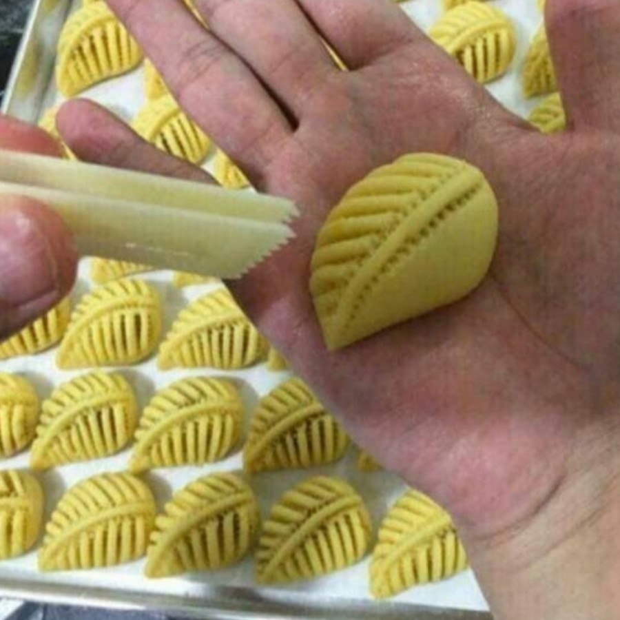 Jepitan Kue Nastar Daun Malaysia Penjepit Kue Kering Nastar