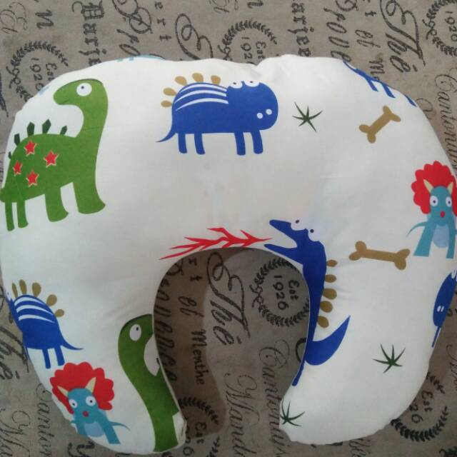 Dita Bantal menyusui ibu bantal menyusui bantal menyusui anak bantal susu