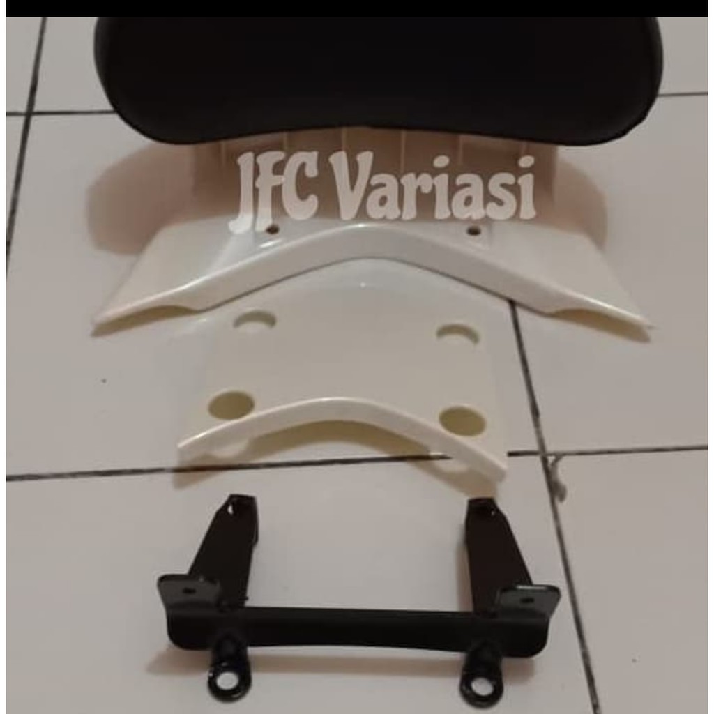 SANDARAN JOK HONDA PCX