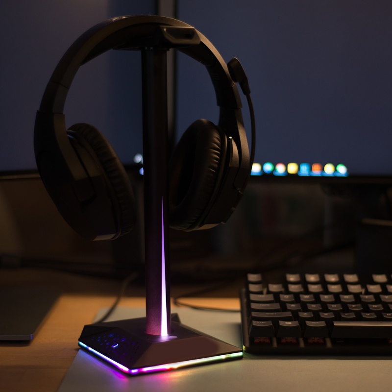 Btsg Bracket Stand Meja Holder Headphone / Headset Premium Dengan Port USB + Lampu RGB