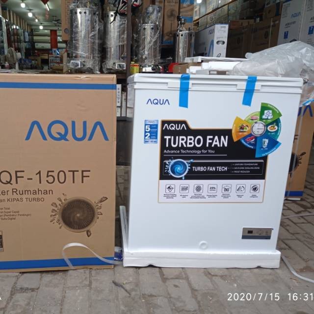 Chest freezer AQUA AQF 150 TF Pintu Kaca Anti Gores 146 Liter TANPA BUNGA ES Turbo Fan