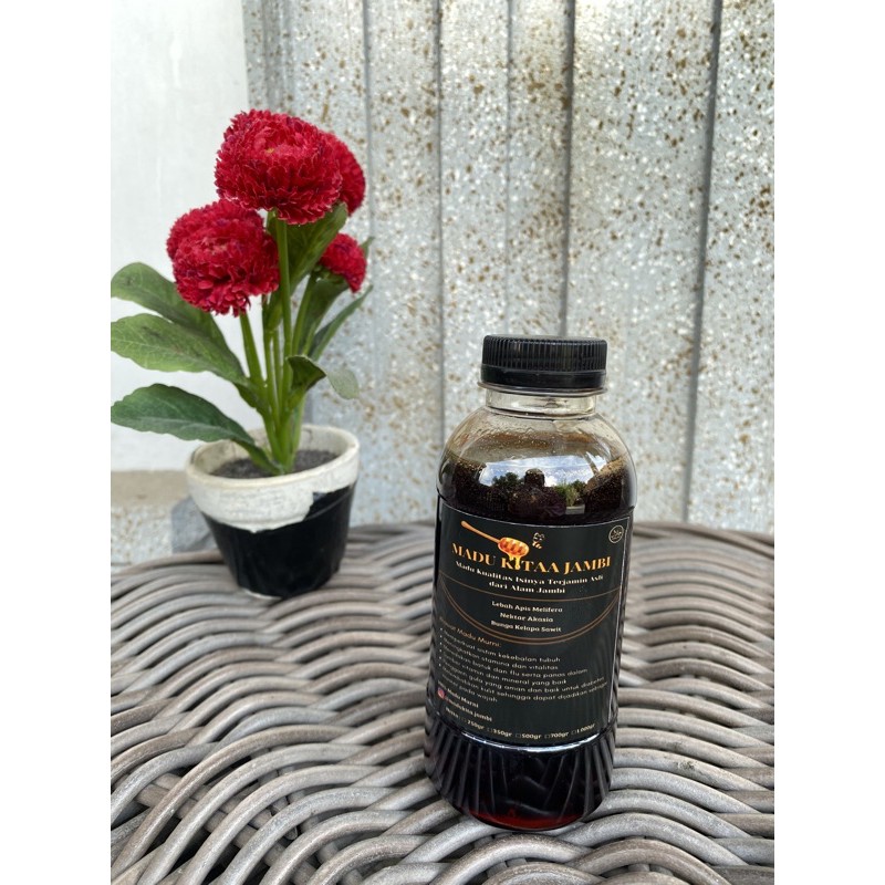 

Madu Kita Jambi (Madu kualitas Isi Terbaik Alam Jambi) Madu Murni 100% Asli
