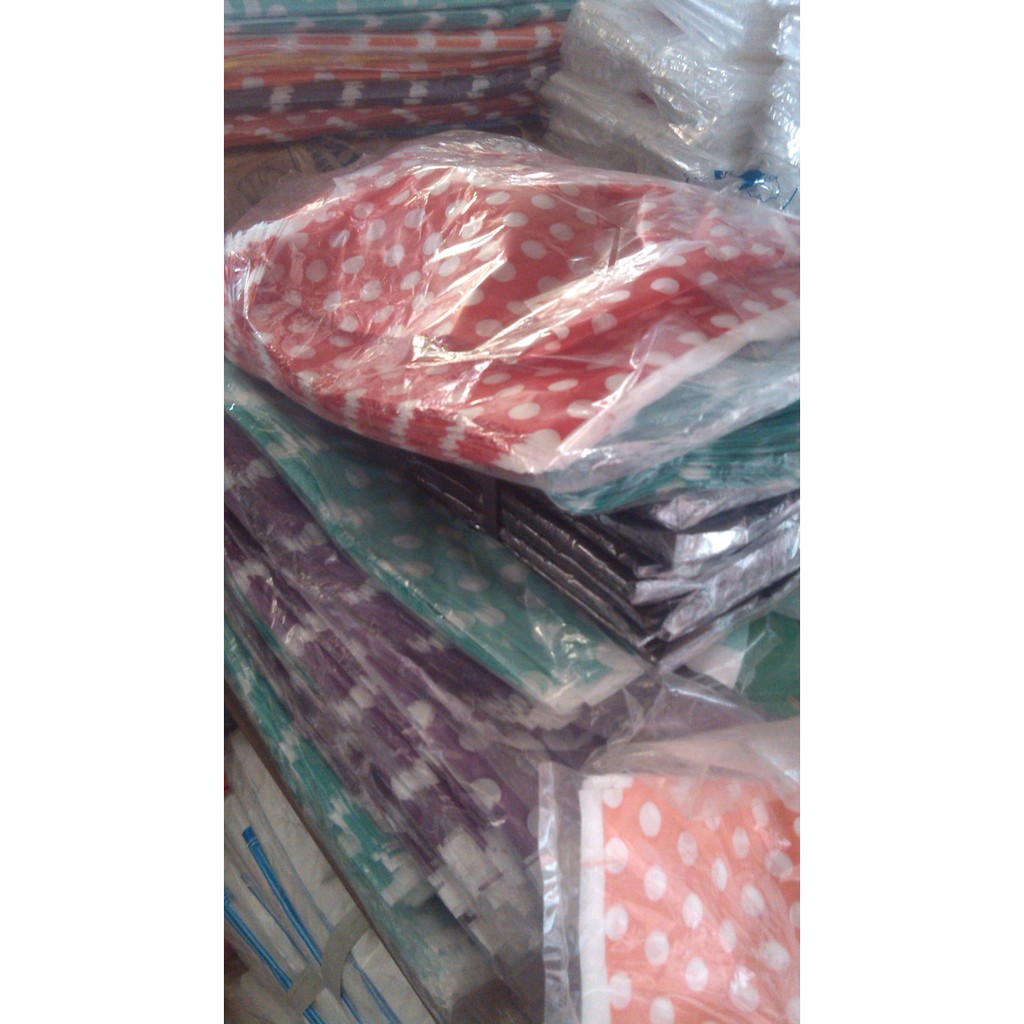 

Kantong tas Plastik polkadot size 30