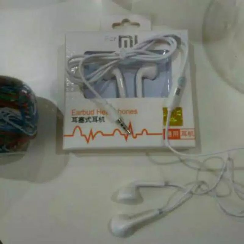 HEADSET XIAOMI HANDSFREE XIAOMI EARPHONE XIAOMI BUAT SEMUA JENIS SMARTPHONE JACK 3,5MM