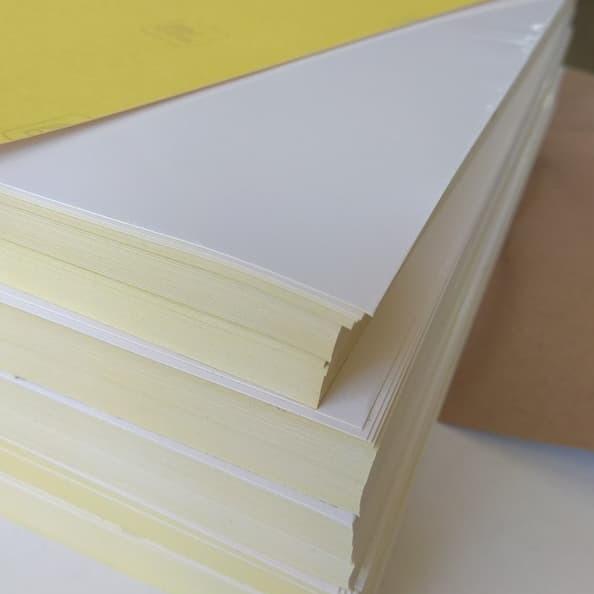 

♛ Kertas Sticker Hvs F4 Pak isi 50 Lembar Stiker Folio 80 Gsm 50sheets ◙
