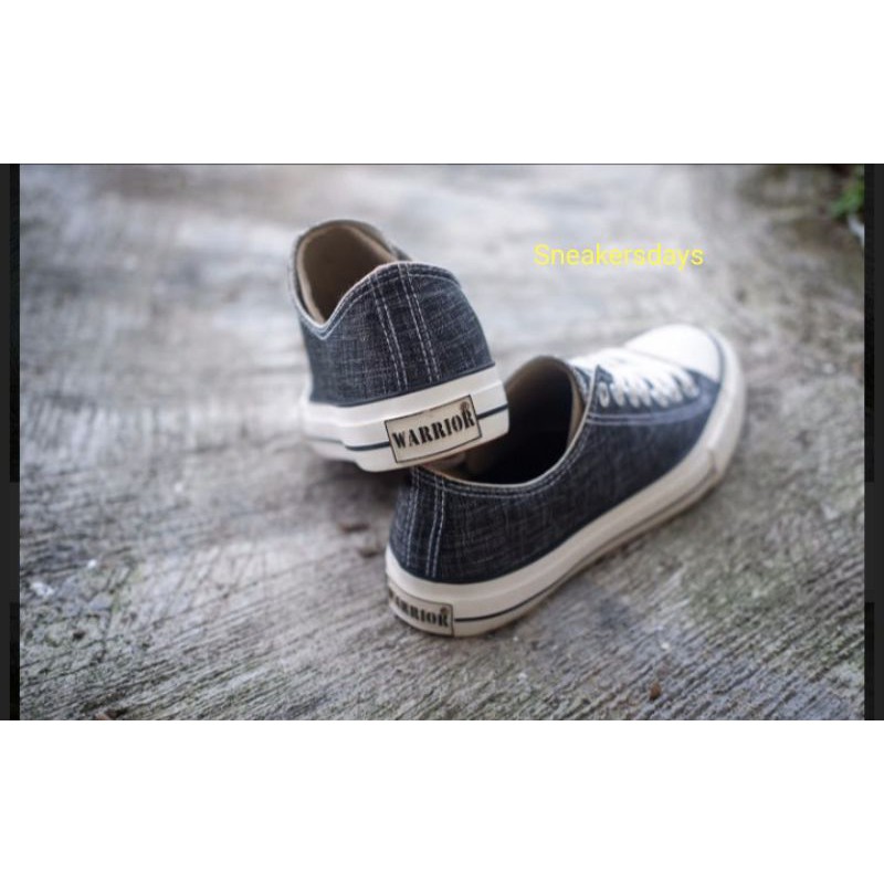 WARRIOR HELIOS LOW BLACK/sepatu warrior helios/sepatu warrior original 100%√