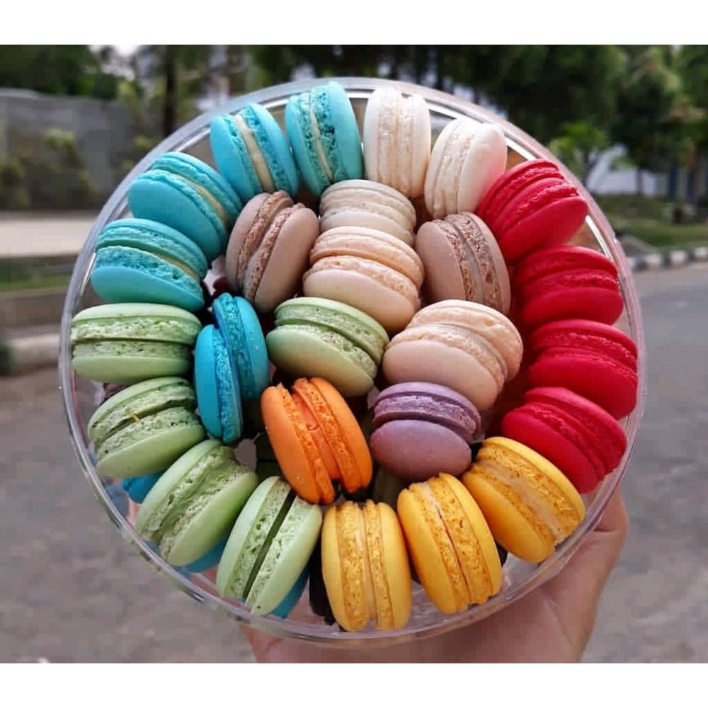 

Baby Macaroon - Macaron Toples isi 50pcs - Cookies - Kue Kering Berkualitas