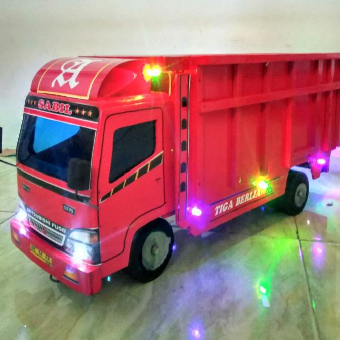 Terlaris Mainan mobil truk kayu miniatur truck oleng mobilan + LAMPU