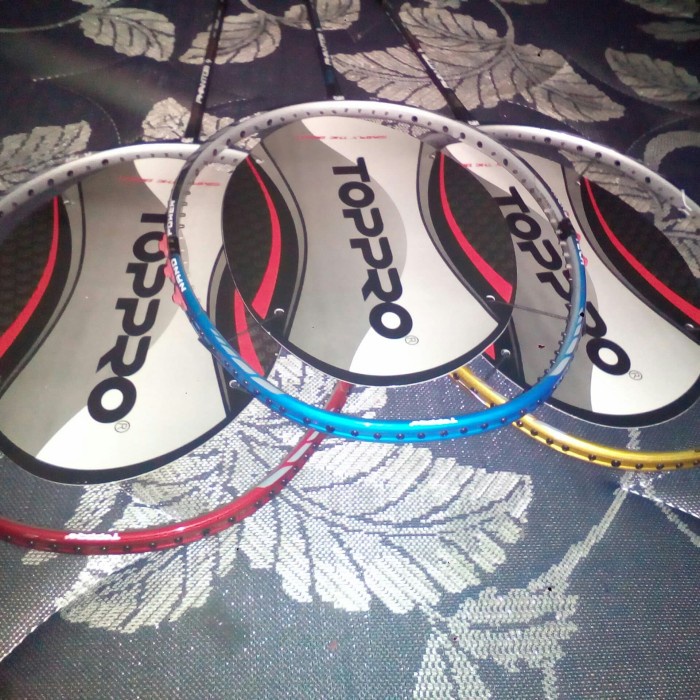 TERLARIS Raket toppro phantom + bg 66