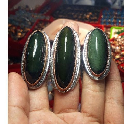 BATU PANDAN IJO LUMUT.