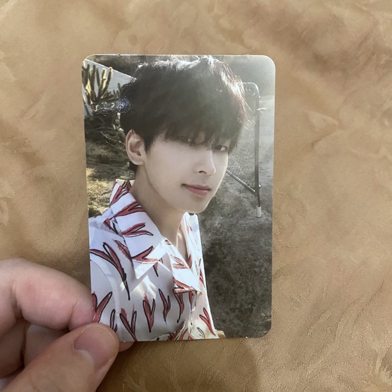 WONWOO CAHAYA ILAHI PHOTOCARD HENGGARAE SET VER