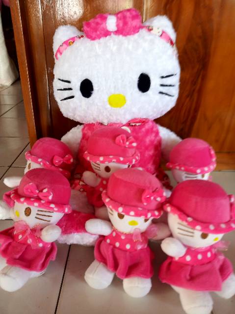 Boneka hello kitty  beranak bertopi SNI murah