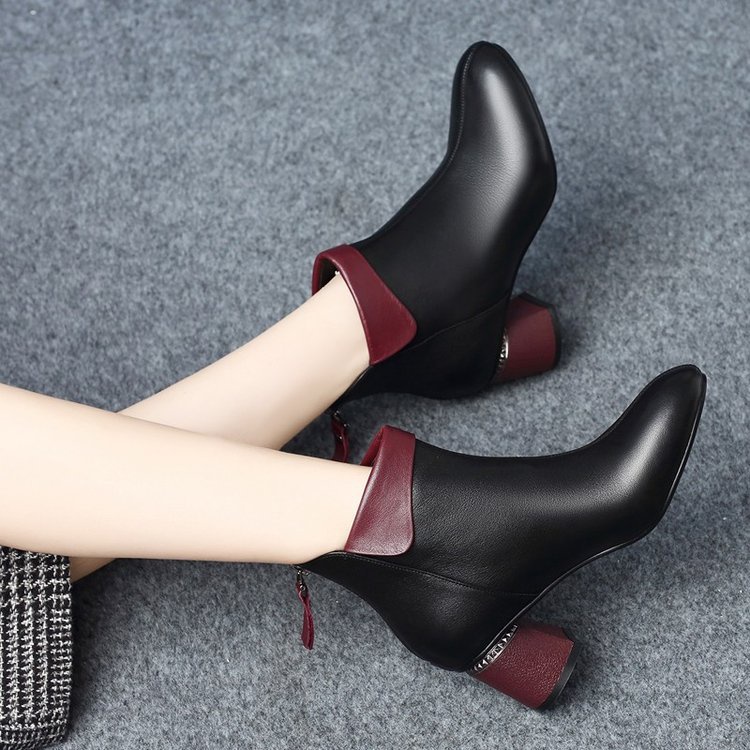 [SEPATU.IMPORT88] Sepatu Boots Import Wanita Model Mid Heels Tebal Warna Merah SP-565