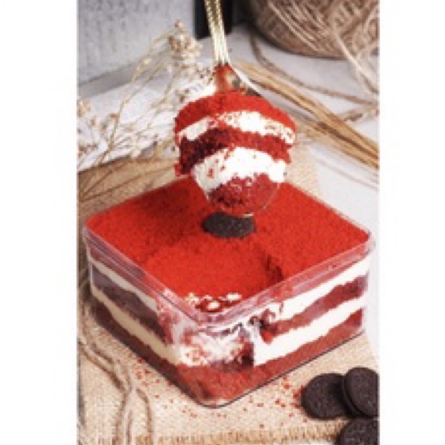 

Red Velvet Dessertbox