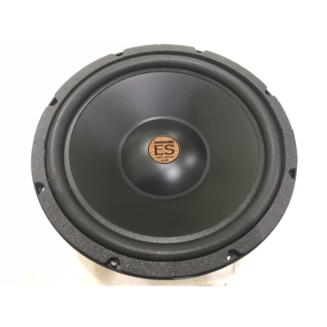 Dominations subwoofer