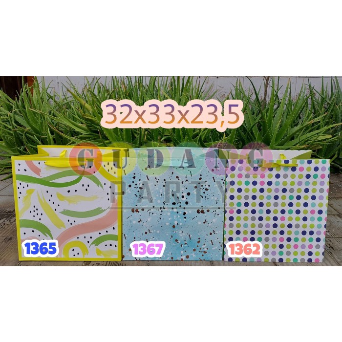 

✨ BISA COD ✨ PaperBag Import Segi/Kantong Kertas/Tas Hampers/Tas Bingkisan Kado