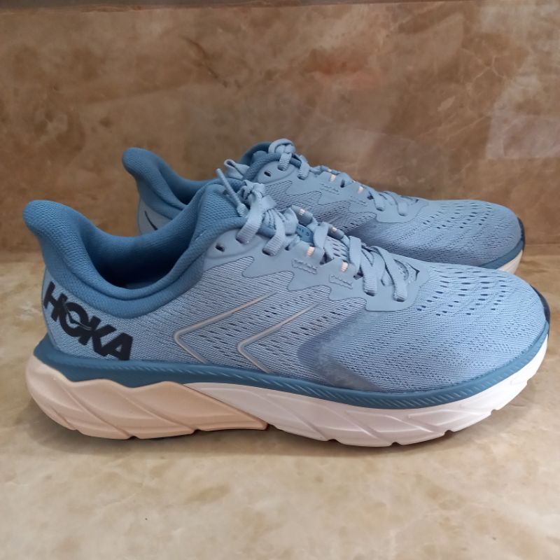 Sepatu Wanita Hoka One One  W Arahi 5 Wide Original