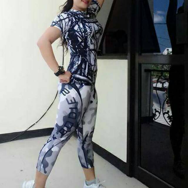 SXB Les Mills Combat and Capris 7/8 Better Bodies Camo