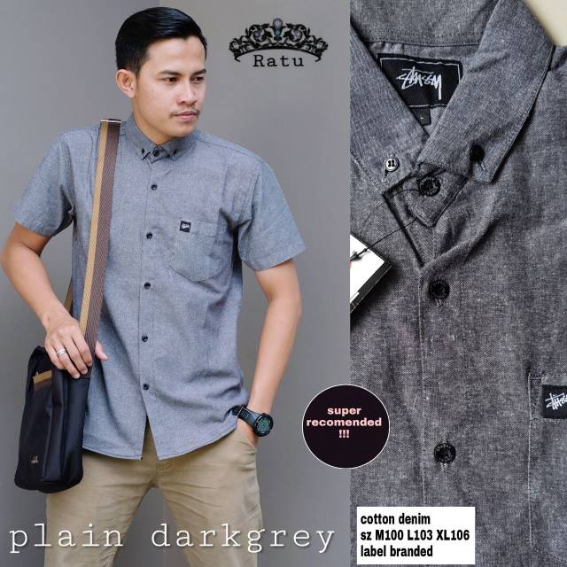 

Plain darkgrey