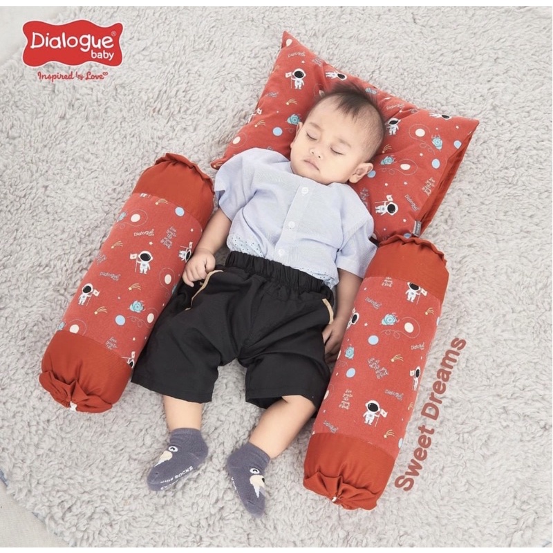 Dialogue Baby Bantal GUling Set Balita Planet Series DGB1005/DLB374/ BANTAL GULING SET